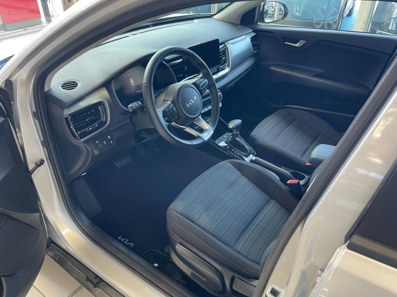 KIA Stonic d’occasion à vendre à SALLANCHES chez GARAGE DU LAC (Photo 6)